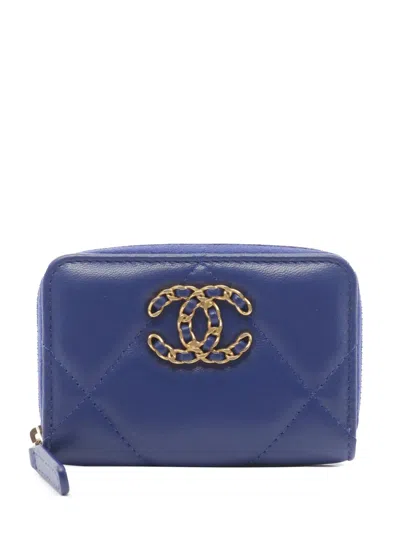 Pre-owned Chanel 2021-2025 Lambskin 19 Coin Pouch In Blue
