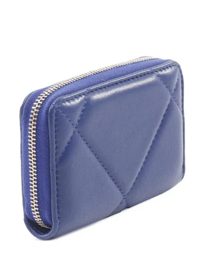 Pre-owned Chanel 2021-2025 Lambskin 19 Coin Pouch In Blue
