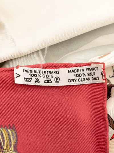Pre-owned Hermes 20th Century Les Plaisirs Du Froid Silk Scarf 90 Scarves In White