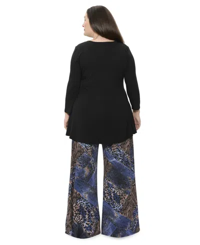 24seven Comfort Apparel Plus Size Animal Print V Neck Long Sleeve Swing Tunic Top And Pant Set In Black