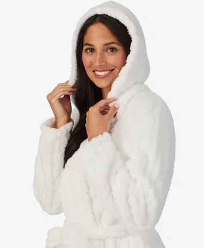 Cuddl Duds Cuddl Dud Women's Short Long-sleeve Hooded Wrap Robe In White