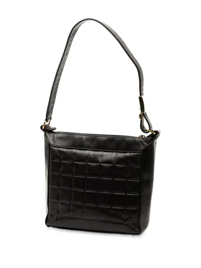 Pre-owned Chanel 2000-2002 Cc Chocolate Bar Lambskin Shoulder Bag In Black