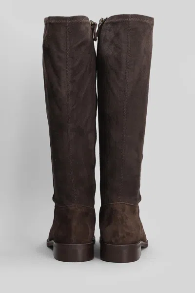 Julie Dee Low Heels Boots In Dark Brown Suede In Burgundy