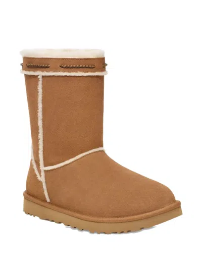 Ugg Shearling Boots In Brown