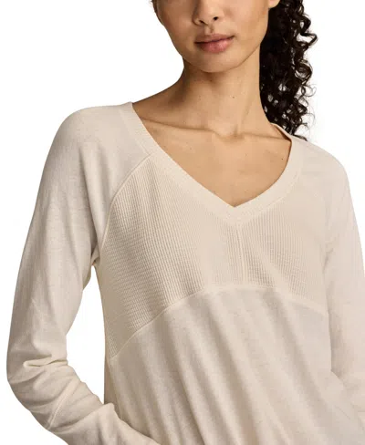 Lucky Brand Women's Waffle Mix V-neck Top In White