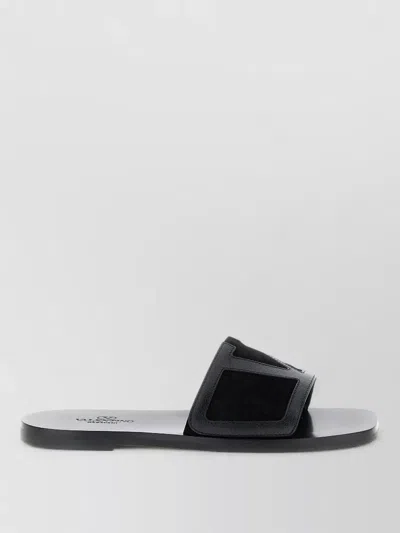 Valentino Garavani Superstar Leather Sandals For Modern Elegance In Black