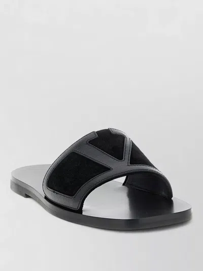 Valentino Garavani Superstar Leather Sandals For Modern Elegance In Black