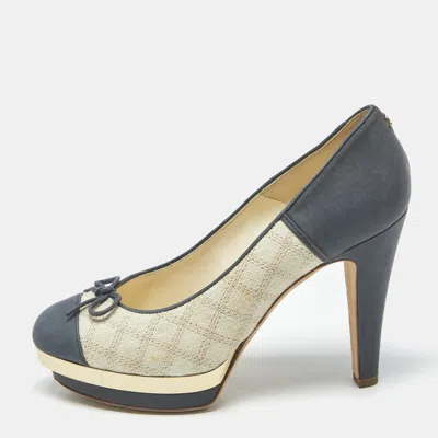Pre-owned Chanel Cc Size 36 Cream/blue Leather And Tweed Platform Pumps In Gray