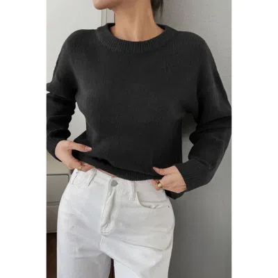 Truedames Solid Round Neck Long Sleeve Drop Shoulder Sweater In Black