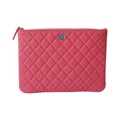 Pre-owned Chanel Caviar Medium Classic O Case Pouch Gold Hardware Pink