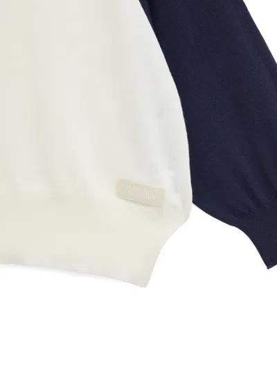 插肩式衣袖毛衣