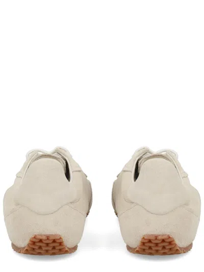 Axel Arigato Daze Runner Beige Sneaker With Logo On The Tongue And Grooved Sole In Suede Man In Neutral