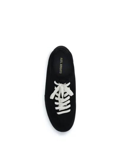 Axel Arigato Daze Runner Black Sneaker With Logo On The Tongue And Grooved Sole In Suede Man In Black