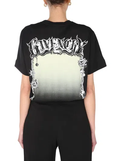 Givenchy Essential Crew Neck T-shirt In Black