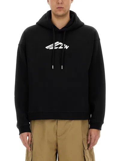 Dsquared2 Cropped Sweatshirt With Bold Logo Print In Black