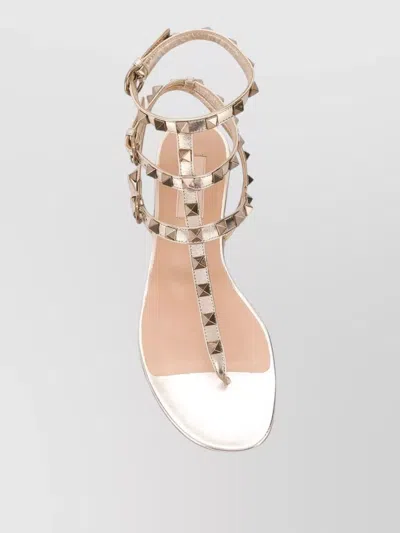Valentino Rockstud Leather Cage Flat Thong Sandals In Neutral