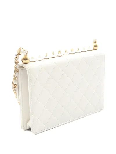 Pre-owned Chanel 2020-2021 Chic Matelassé Chain Shoulder Bag In White