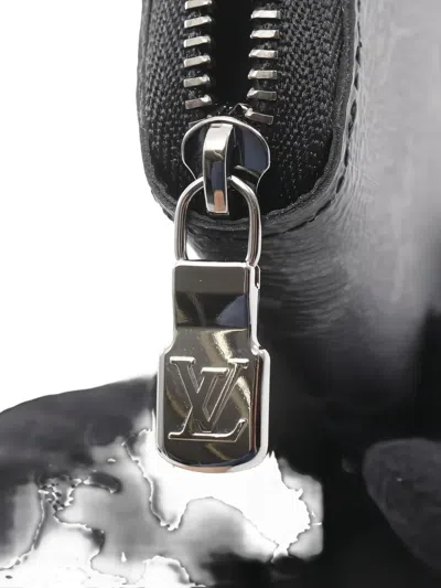 Pre-owned Louis Vuitton 2010 Monogram Eclipse Wallet In Gray