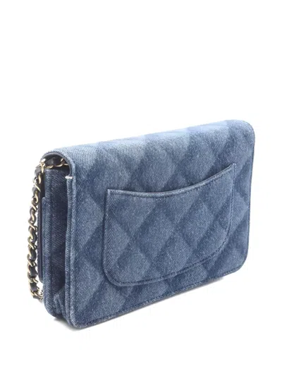 Pre-owned Chanel 2021 Small Wallet On Chain Shoulder Bag In Blue