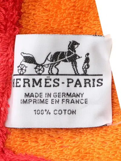 Pre-owned Hermes 2020s 3 Surfs Printed Beach Towel In Red