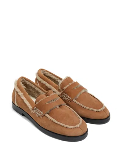 Bimba Y Lola Loafer Mit Riemen In Brown
