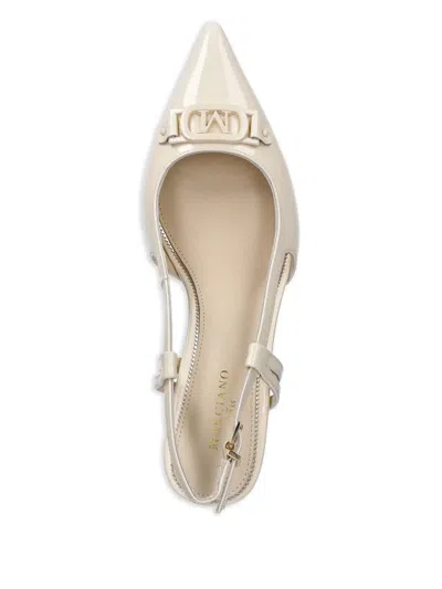Marciano By Guess Pumps Mit Spitzer Kappe In Neutral