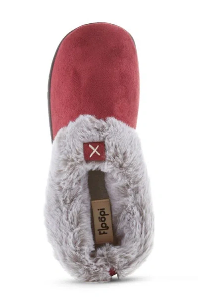 Floopi Slipper With Faux Fur Trim In Burgundy