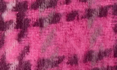 Steve Madden Brushed Twill Scarf In Pink