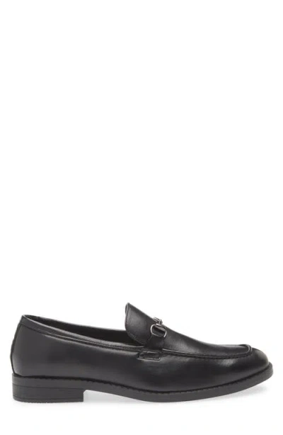 Geoffrey Beene Faux Leather Loafer In Black
