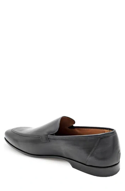 Mezlan Apron Toe Leather Loafer In Black