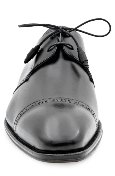 Mezlan 2-eyelet Cap Toe Leather Derby In Black