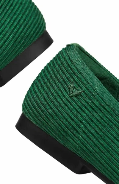 Vivaia Square-toe V-cut Flats In Green