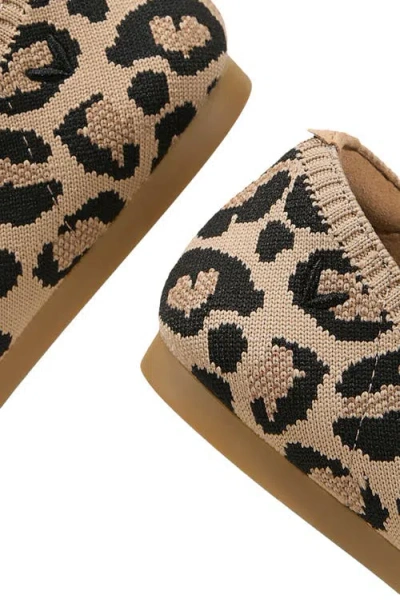 Vivaia Pointed-toe Ballet Flats In Multi