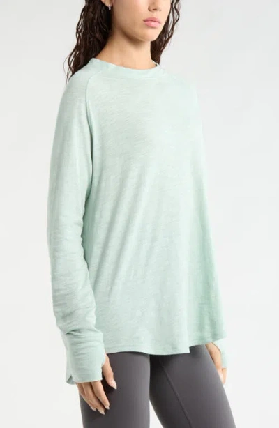 Zella Relaxed Washed 2.0 Long Sleeve Slub Tee In Blue
