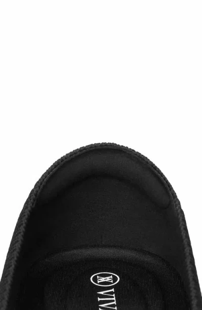 Vivaia Pointed-toe Ballet Flats In Blue