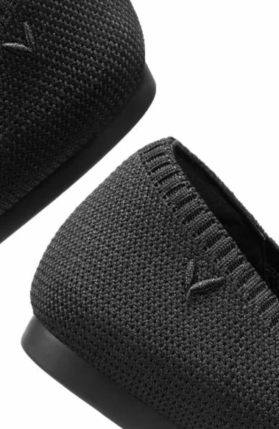 Vivaia Pointed-toe Ballet Flats In Blue