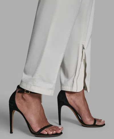 Bcbg Women's Patch Pockets Mid-rise Pants In White