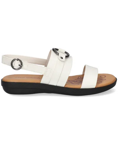 Easy Street Cohen Slingback Sandals In White