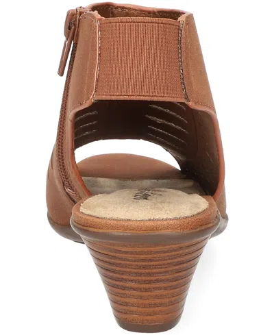 Easy Street Elevate Sandals In Brown