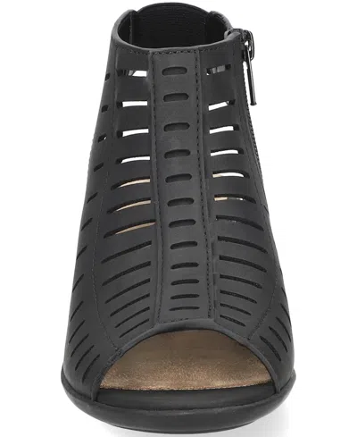 Easy Street Elevate Sandals In Black