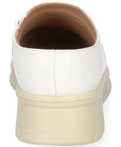 Easy Street Aretha Comfort Mules In White