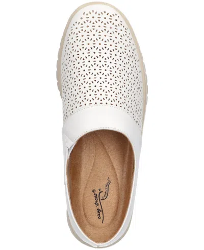 Easy Street Aretha Comfort Mules In White