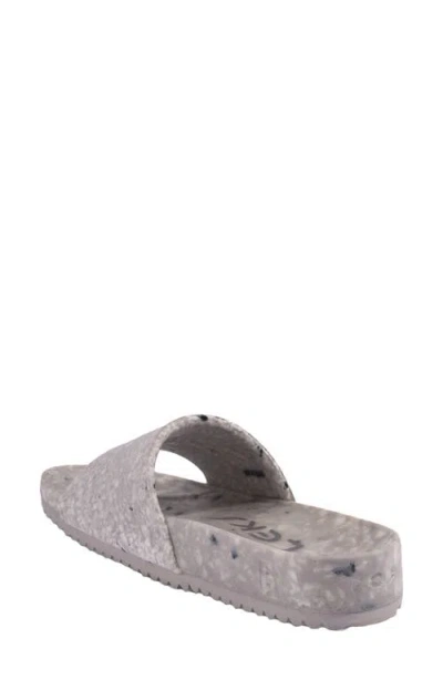 Fleks East Beach Slide Sandal In Gray