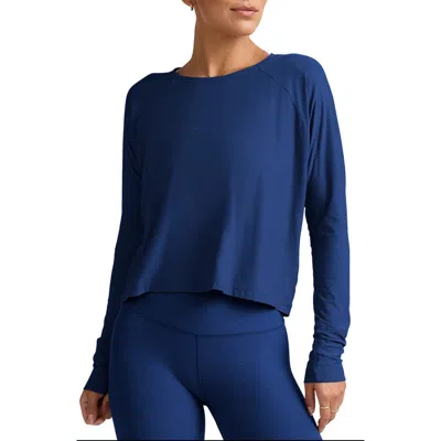 Beyond Yoga Featherweight Long Sleeve T-shirt In Blue