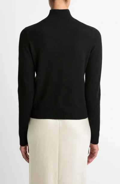 Vince Turtleneck Cashmere Sweater In Black