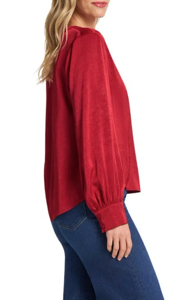 Matty M . Lune Split Neck Popover Top In Red