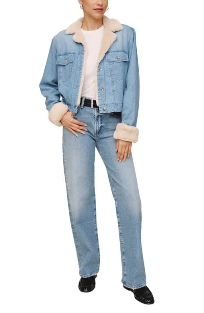 Bella Dahl Faux Shearling Lined Denim Jacket In Blue