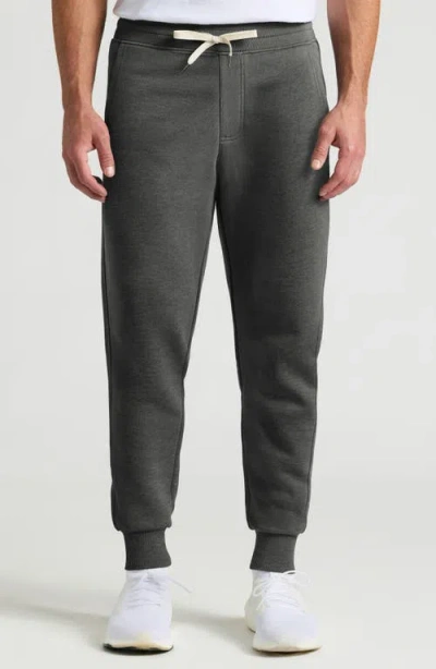 True Classic Fleece Joggers In Gray