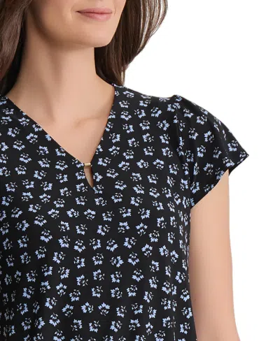 Jones New York Floral Flutter Sleeve Top In Blue