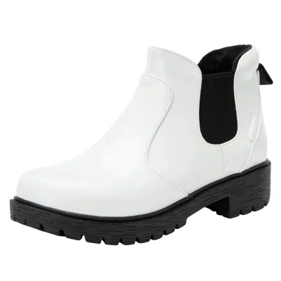 Alegria Women's Rowen Chelsea Boot In White In White